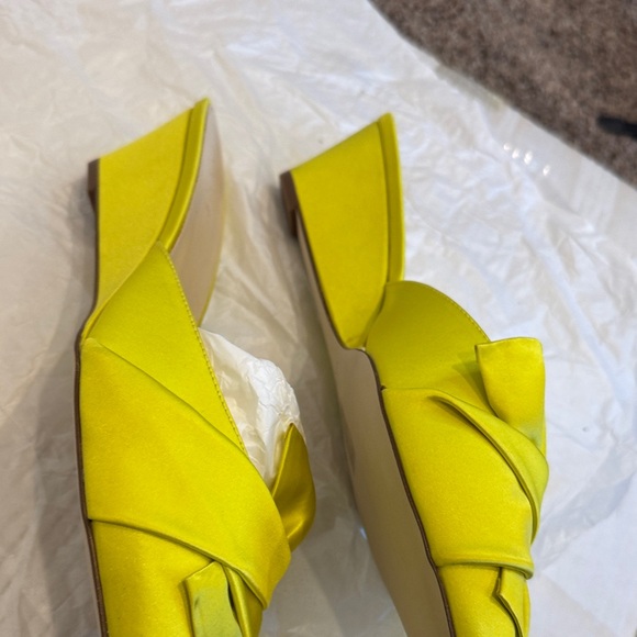 J.Crew Collection Elegant Yellow Satin Mules; NWB - Picture 4 of 7